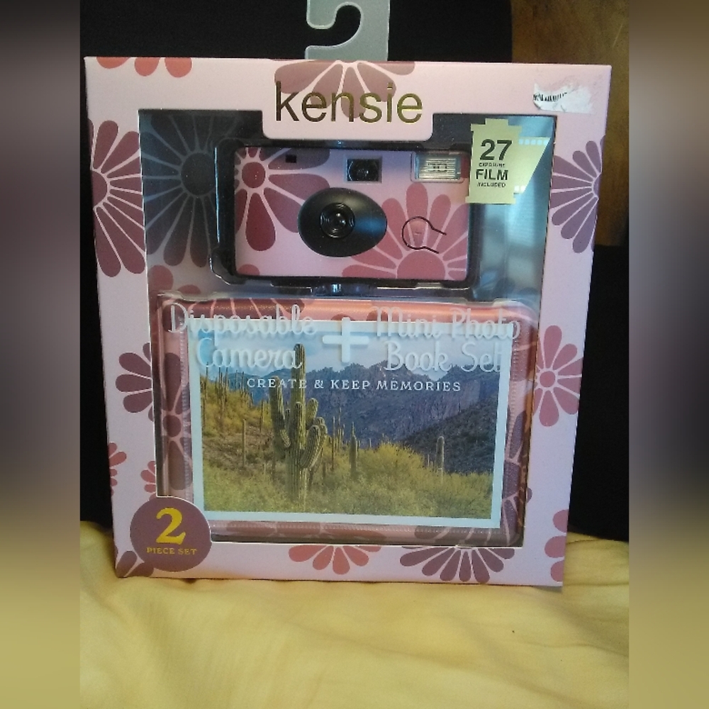 Kensie Pink Disposable Camera and Photo Book Set